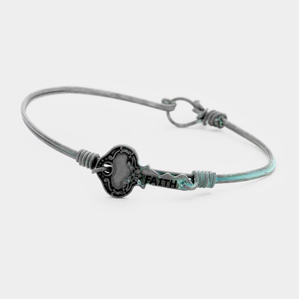 NWT - “Faith” Key & lock patina verdigris bracelet